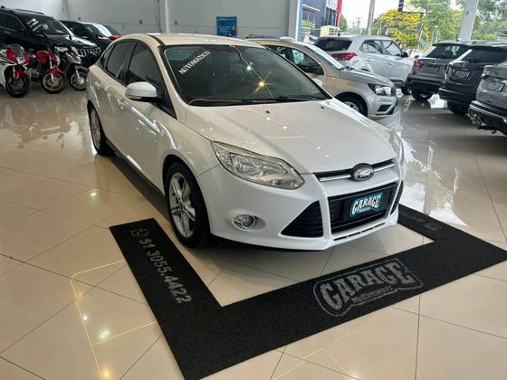 FORD FOCUS 2.0 SE SEDAN 16V FLEX 4P AUTOMÁTICO